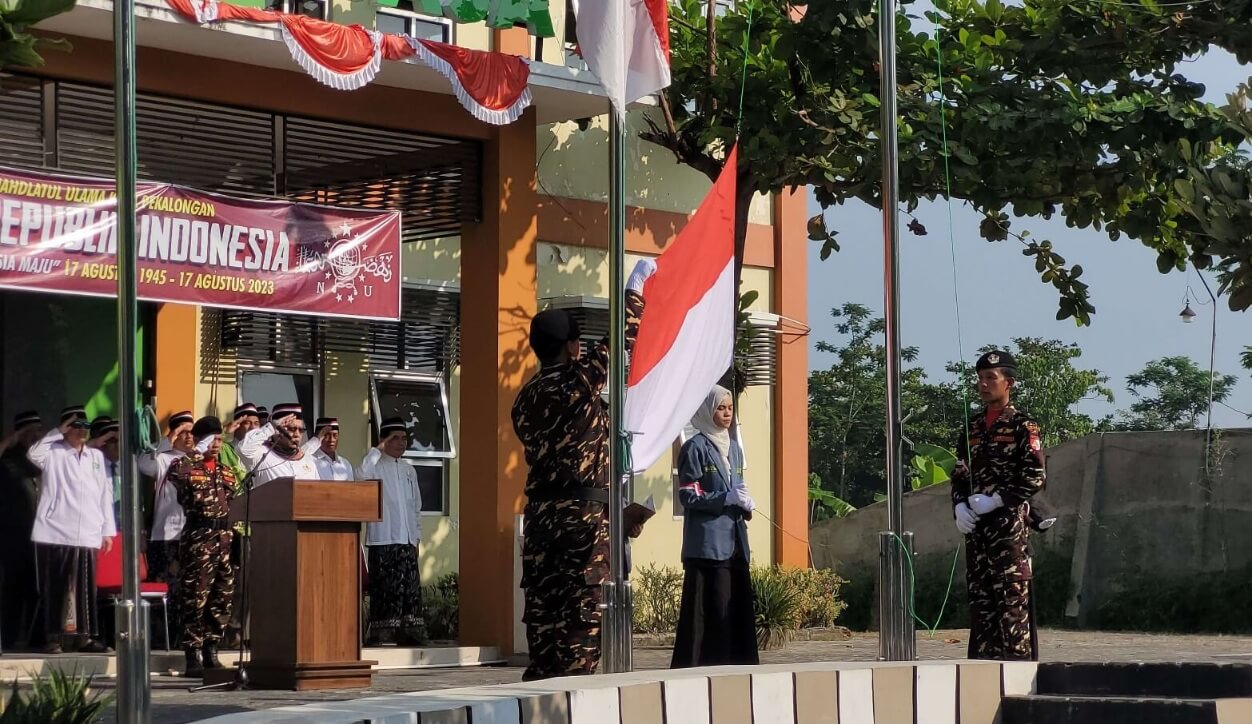 Pcnu Kota Pekalongan Menggelar Upacara Hut Ke Kemerdekaan Ri H