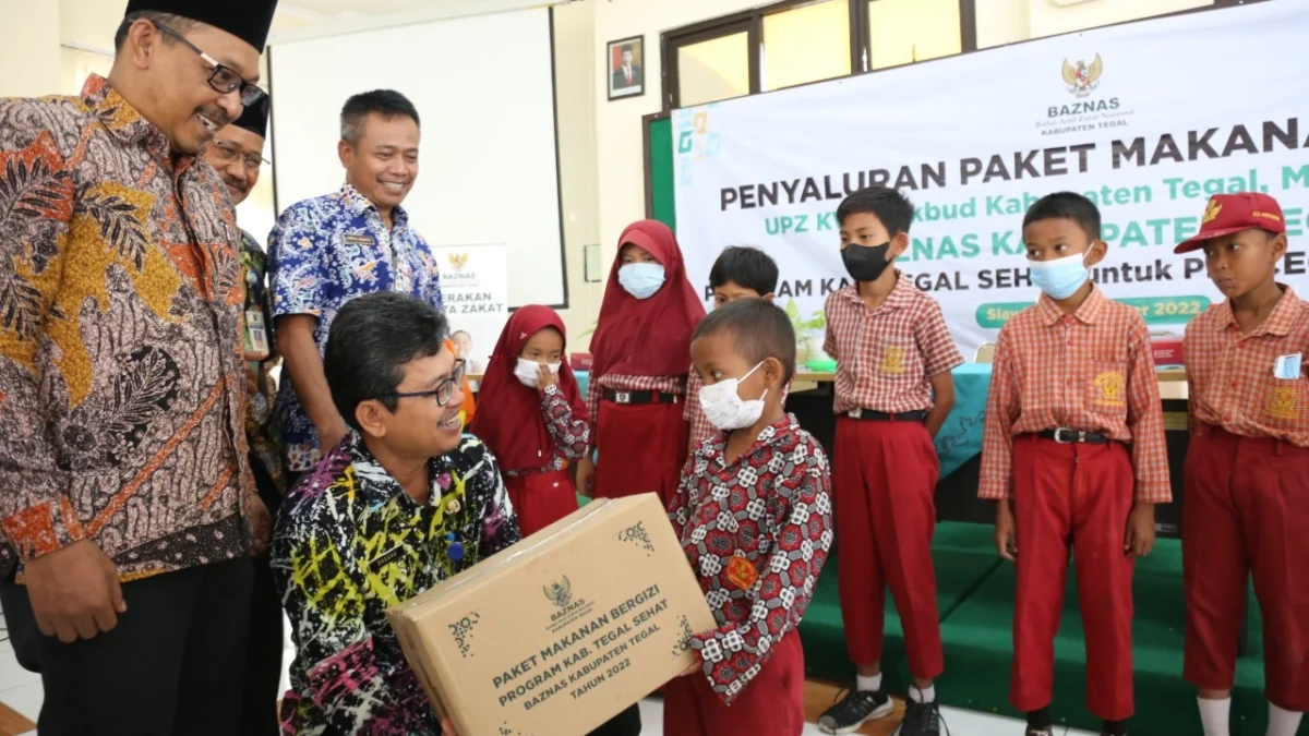 Cegah Stunting, 955 Pelajar Terima Paket Makanan Bergizi