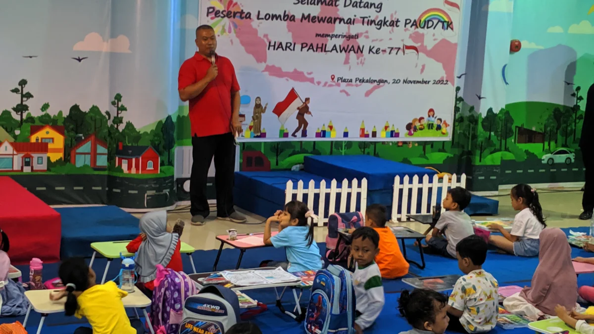 Plaza Pekalongan Gandeng UMKM Gelar Lomba Mewarnai Anak