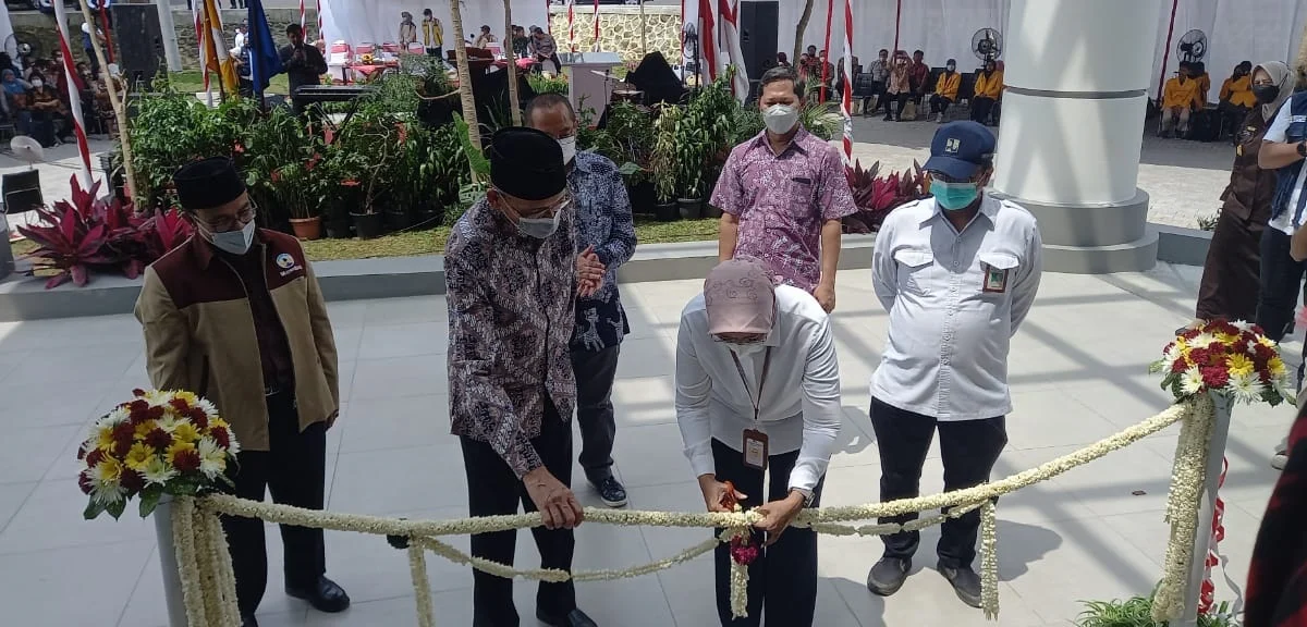 Wow Standar SNI Tahan 50 Tahun, Gedung Baru Universitas Tidar Diresmikan