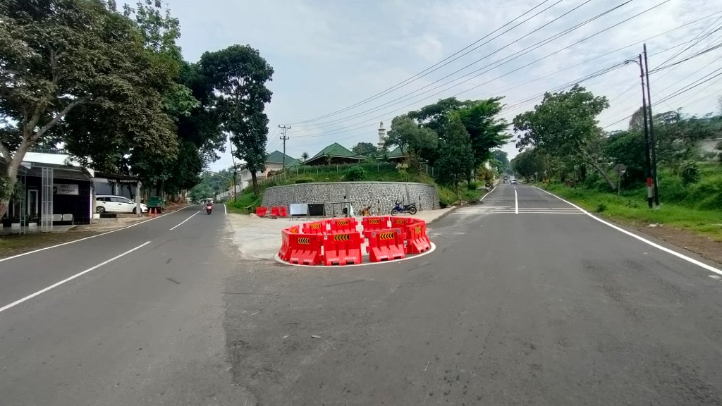 Proyek Selesai, Simpang Tiga Tazakka Kini Tampak Lebih Lapang