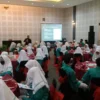 Mampu Tingkatkan Kepercaan Diri, Siswa SMK Muhamkar Dilatih Table Manner