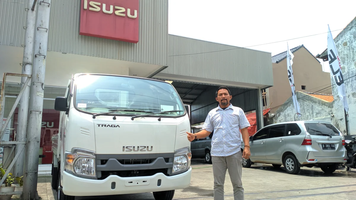 Isuzu Traga Partner Bisnis Bermesin Turbo Diesel Euro 4