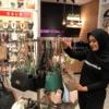 Berburu Diskon Akhir Tahun di Essentials Urban&Flatshoes