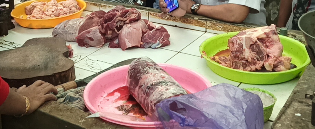 Jelang Natal dan Tahun Baru, Harga Daging Ikut Naik