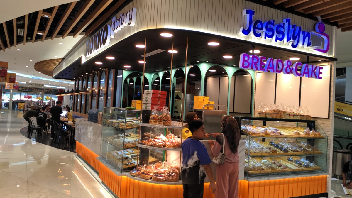 Mokko Factory Dan Jesslyn Bread Cake Kembali Hadir Dengan Konsep Gerai Baru Di Transmart Pekalongan