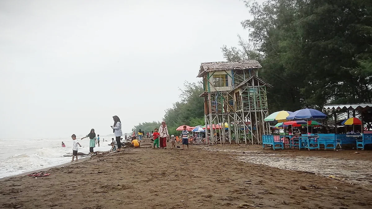 Liburan Tahun Baru, Pantai Wonokerto Bisa Menjadi Pilihan Alternatif