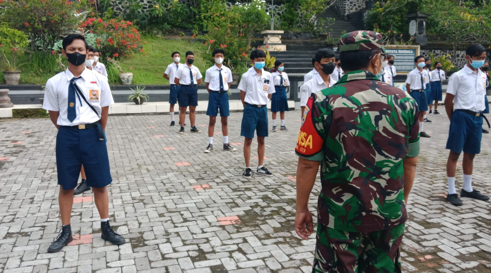 Letkol Armen Terjunkan Babinsa di Tempat Belajar Mengajar