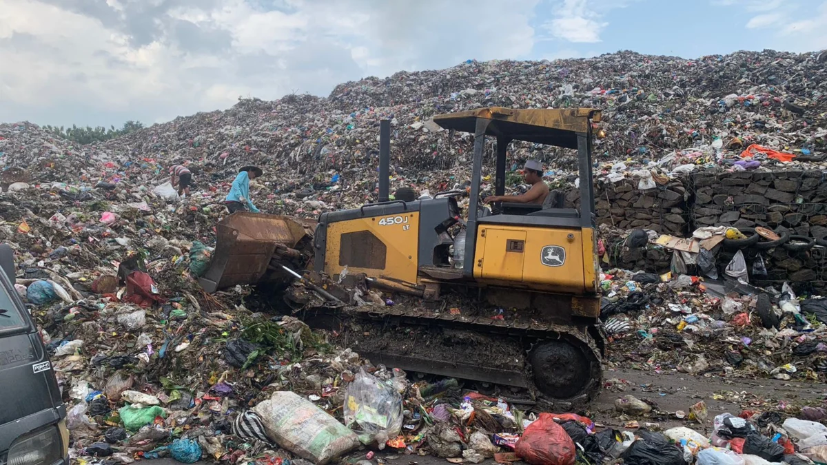 Kasihan, Gegara Talud Jebol, Warga 5 Desa di Kendal Harus Terdampak Polusi TPA