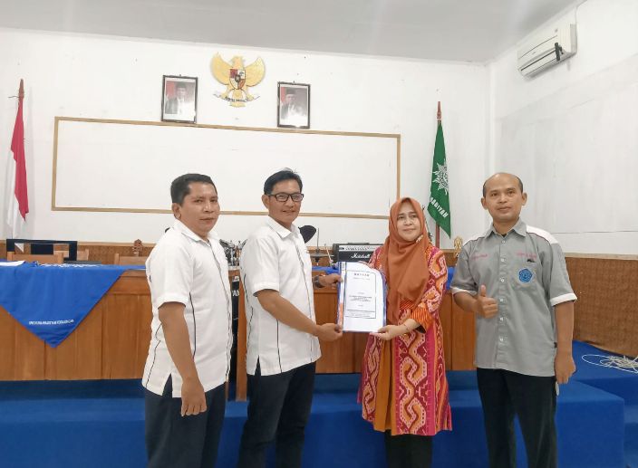 SMK Muhammadiyah Kota Pekalongan Teken MOU Bareng PT Suzuki Indomobil Sales.