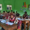 Bekali Siswa Berakhlak Terpuji