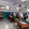 Tunjukkan Madrasah Tak Kalah Saing