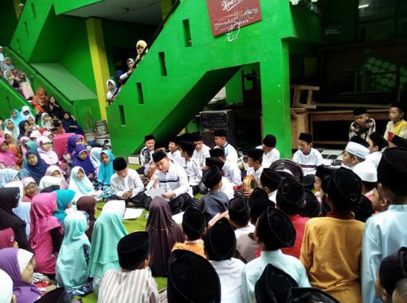 Bangun Karakter Relegius, MSI 01 Kauman Rutin Baca Sholawat