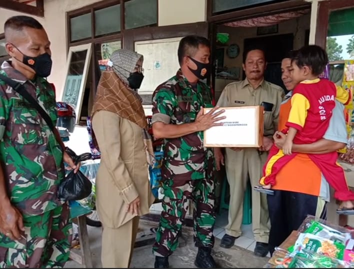 Ratusan Anak di Kabupaten Pekalongan Alami Stunting, Koramil Wonopringgo jadi Bapak Asuh Anak Stunting