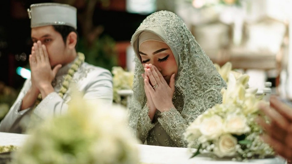 Sebaiknya Akad Nikah Dilangsungkan di Mana dan Kapan? ini dia Jawabannya