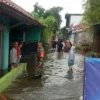 Babinsa Koramil Pekalongan Utara cek lokasi terdampak banjir