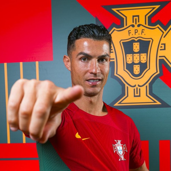 Deal! Ronaldo Dikabarkan Sepakat Gabung Klub Arab Saudi, Akan Terima Terima Rp3,2 T Per Tahun