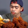 Doyan Makan Pedes? Ini dia 11 Ide Challenge Makan Pedes dari Youtuber Tanboy Kun