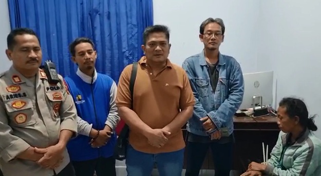 Meresahkan, Mobil Lewat Pantura Pekalongan Dilempari Batu. Pelaku Ternyata Seorang Perempuan dari Tegal