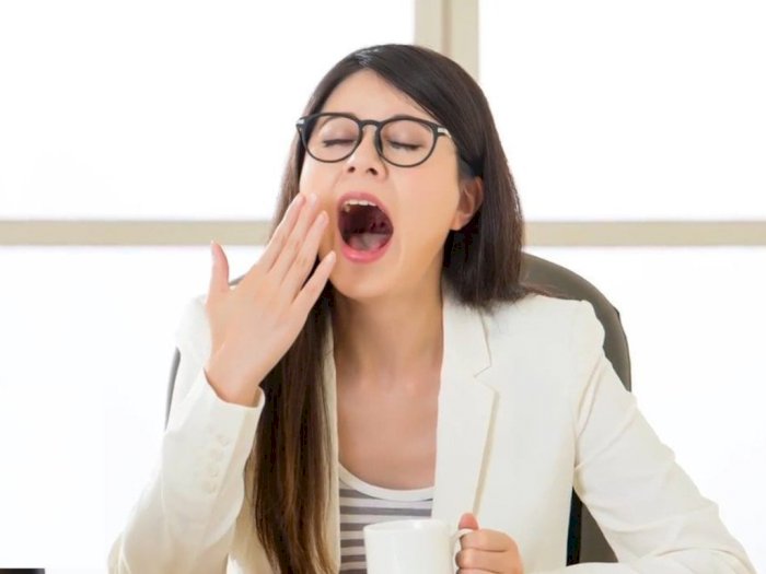 6 Masalah Kesehatan yang Bisa Memicu Kondisi Sering Menguap, Mungkin ini Penyebabnya? 6 Masalah Kesehatan yang Bisa Memicu Kondisi Sering Menguap, Mungkin ini Penyebabnya?