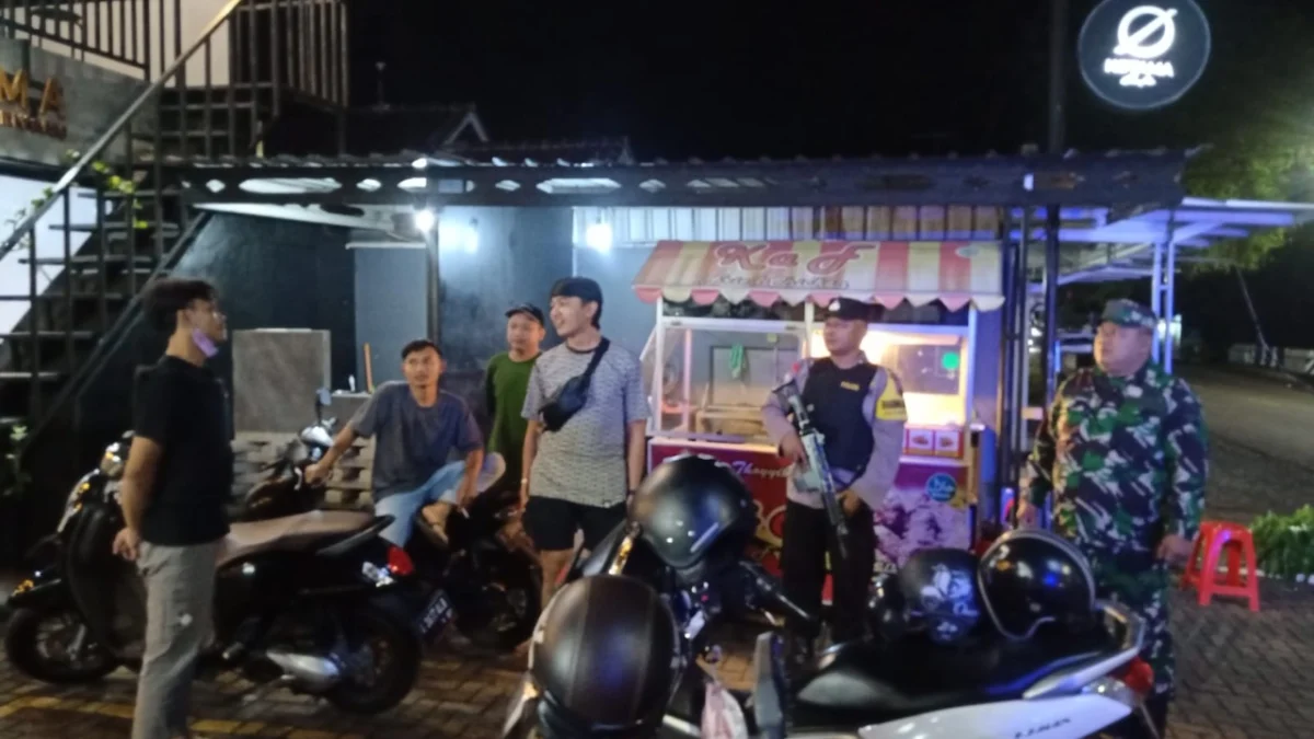 Jelang Natal 2022, Kodim 0710 Pekalongan dan Polres Pekalongan Bersinergi Patroli Malam