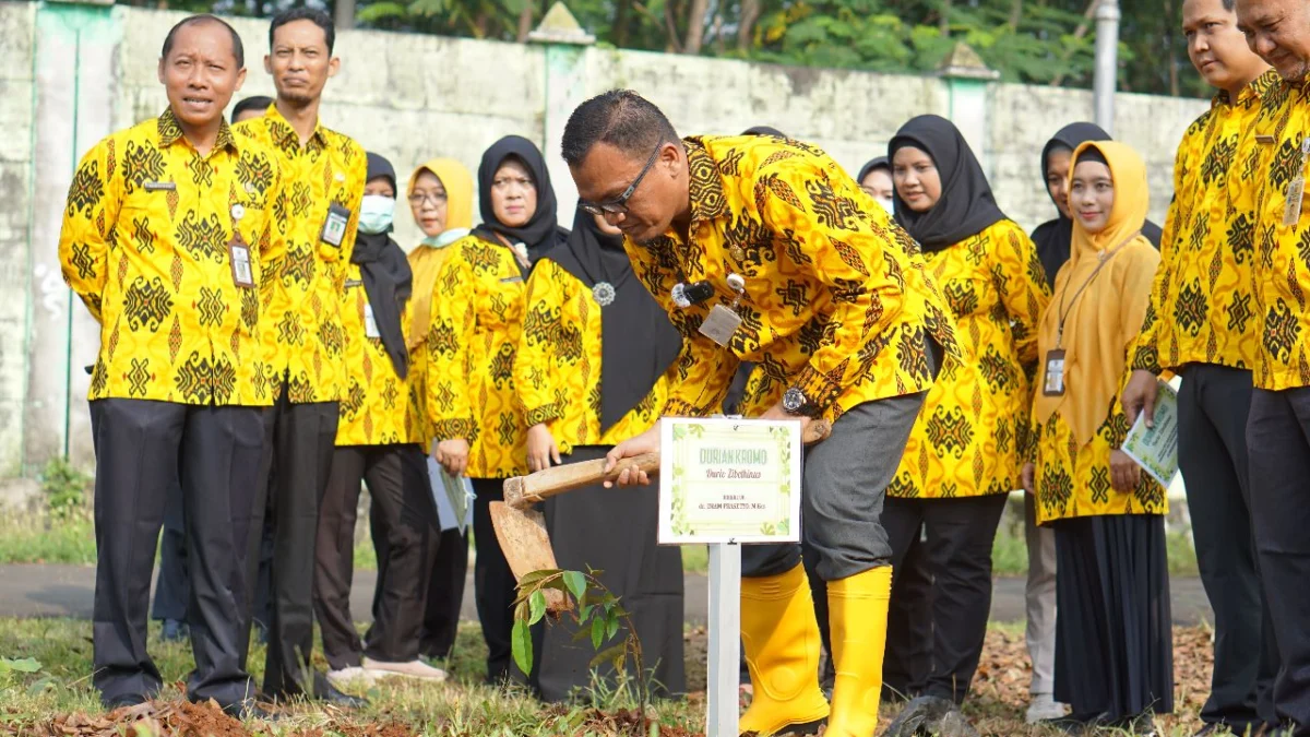 Menuju Green Hospital, RSUD Kajen Gelar Penanaman Pohon di Lingkungan Rumah Sakit