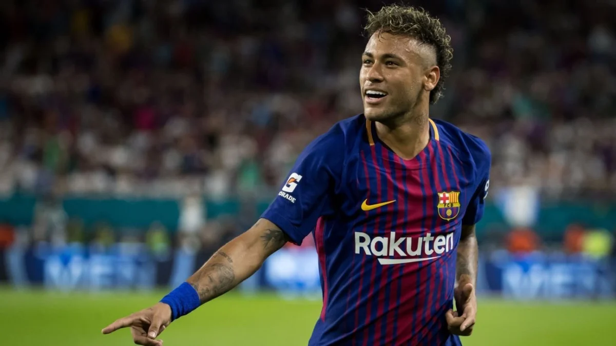 Termasuk Neymar, Ini Daftar 5 Klausul Aneh dalam Kontrak Pemain Sepakbola