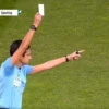 Pertama Kali! Wasit Keluarkan Kartu Putih dalam Laga Sporting Lisbon Vs Benfica