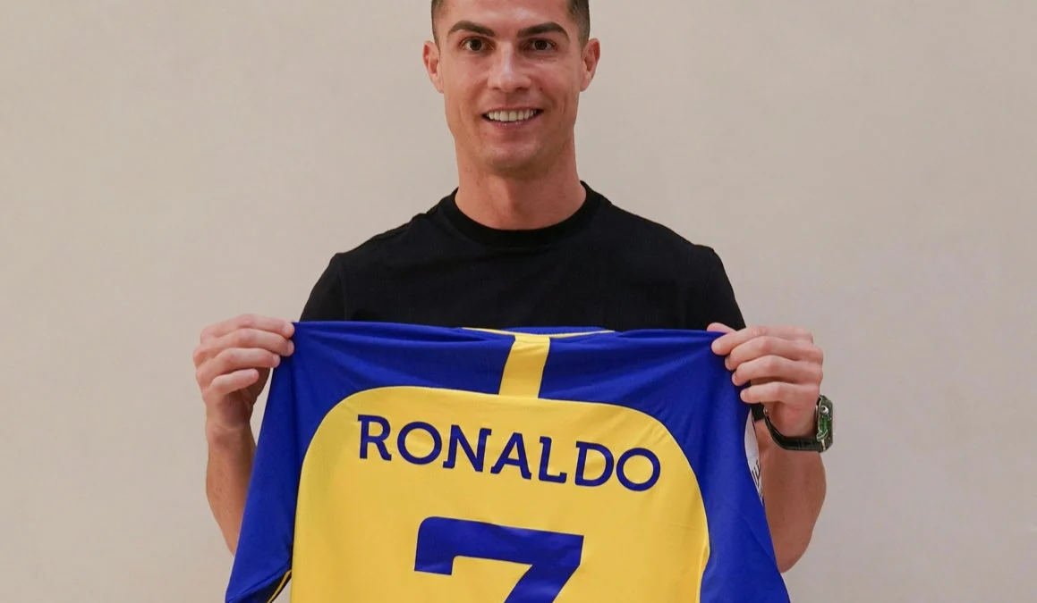 Gabung Al-Nassr, Ronaldo Tetap Bisa Main di Liga Champions?