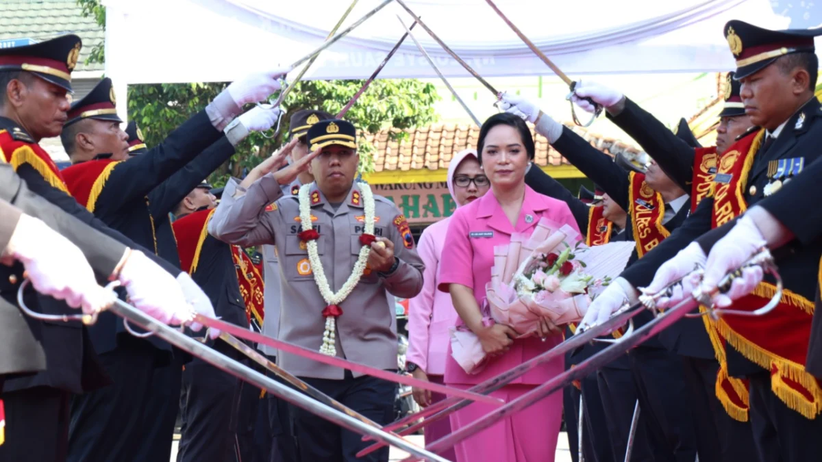 Pesan AKBP M Irwan Susanto untuk Kapolres Batang yang Baru: Harus Belajar Sejarah Batang