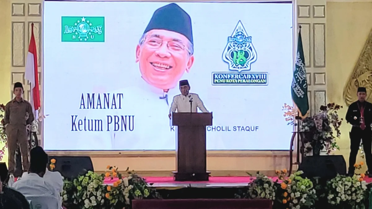 Ketua Umum (Ketum) PBNU KH Yahya Cholil Staquf atau Gus Yahya membuka Konfercab XVIII PCNU Kota Pekalongan.