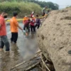 Warga Temukan Mayat di Sungai Sengkarang