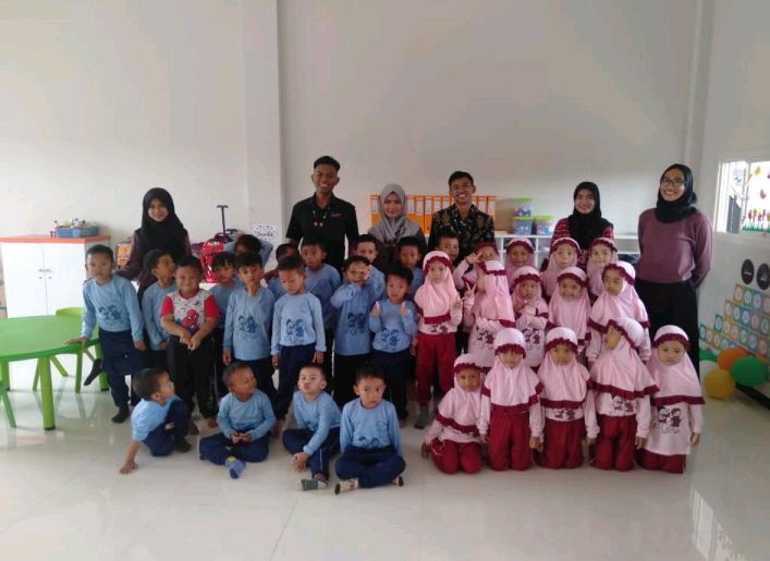 Guru TK Al Azhar Catat Prestasi Gemilang