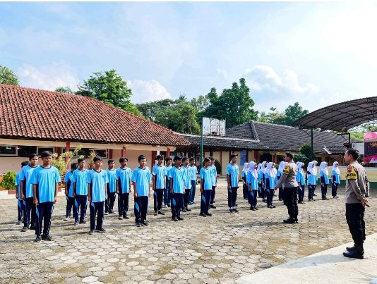 Latih jiwa Kepemimpinan Siswa, SMPN 4 Sargi Gelar LDK OSIS