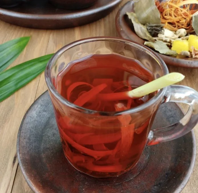 Resep Wedang Uwuh, Minuman Menyehatkan Cocok di Musim Hujan