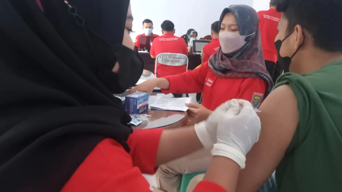 PPKM Dicabut, Layanan Vaksinasi Covid-19 Masih Gratis Loh