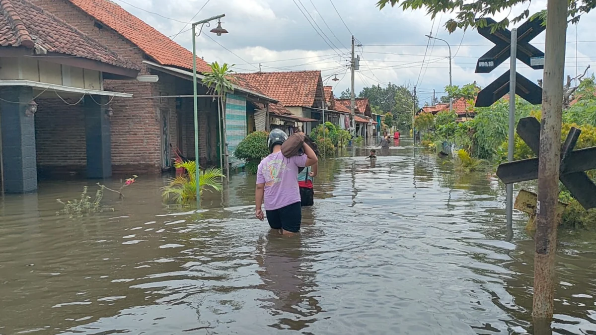 Alhamdulillah, Hujan Lebat Tak Berimbas Banjir di Pesisir Pekalongan, Pagi Ini Jumlah Pengungsi Berkurang jadi 696 Pengungsi