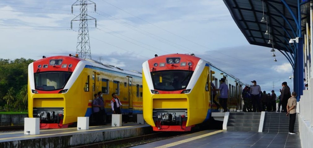 Terbangun 110 KM, Kereta Api Makassar Parepare Siap Beroperasi