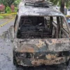 Diduga Konsleting, Mobil Pedagang di Car Free Day Kajen Terbakar