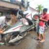 Kerap Mogok Saat Terabas Banjir, Ini 4 Tips Aman Naik Motor Saat Banjir