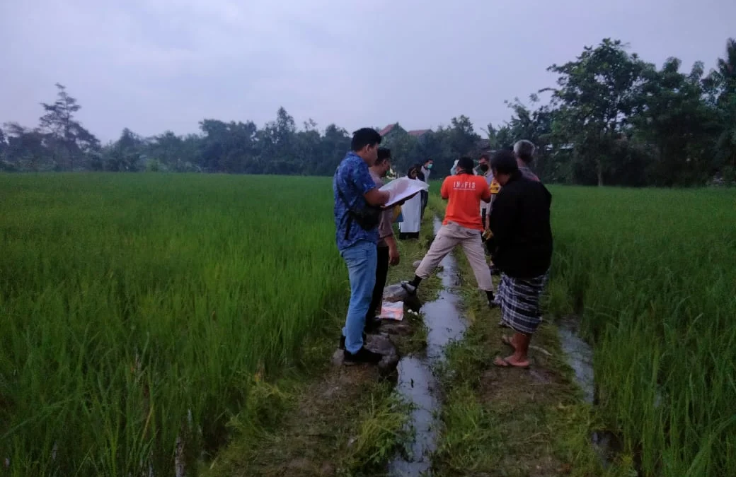 Gempar, Petani Temukan Jasad Bayi di Irigasi