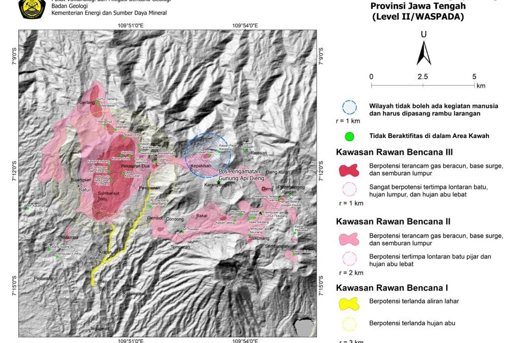 PVMBG meningkatkan status Dieng dari Level I (Normal) ke Level II (Waspada) karena ada peningkatan aktivitas vulkanik di Dieng.