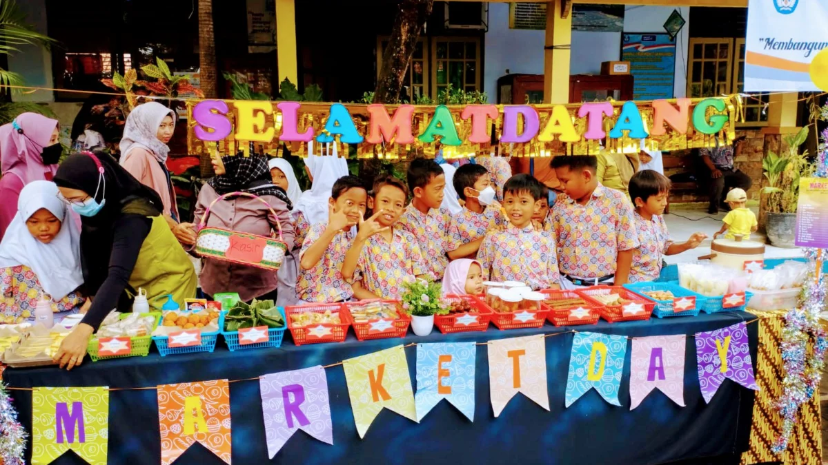 Antusias Siswa SD N Medono 07 Sambut Kegiatan Parenting, Mulai Carier Day hingga Market Day