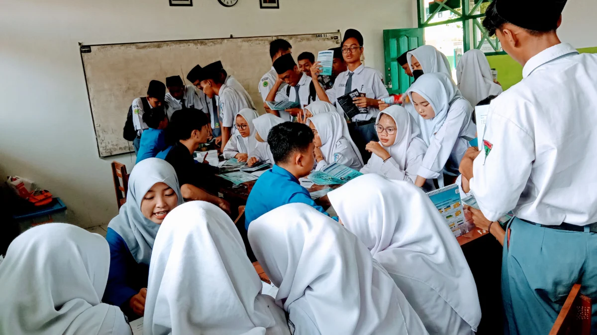 SMK Syafi'i Akrom