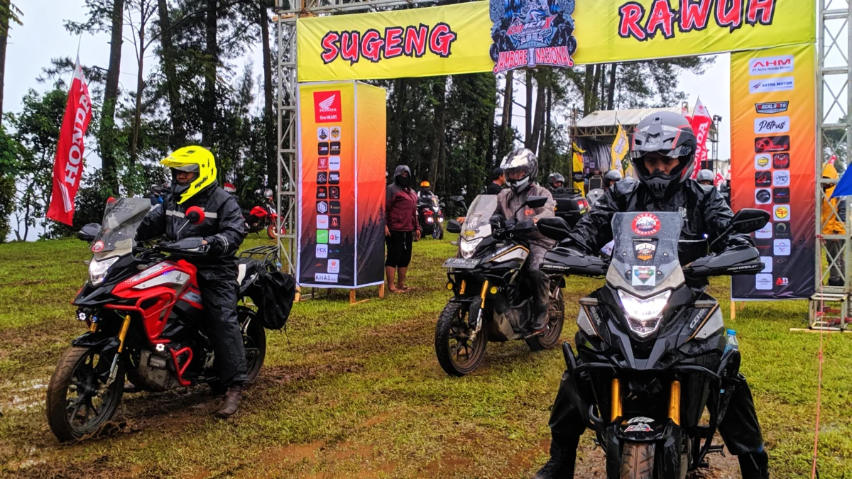 Seru! Ratusan Bikers Hadiri Jambore Nasional CB150X Adventure Indonesia