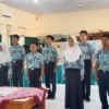 SMP Negeri 14 Pekalongan Lantik Kader Anti Narkoba