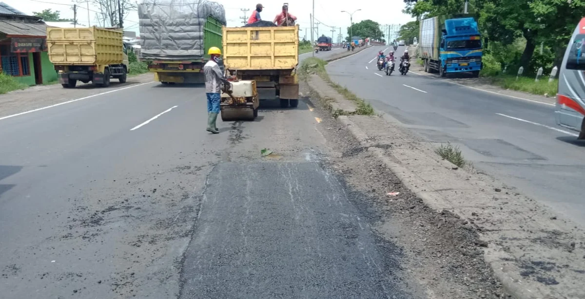 Musim Hujan Banyak Jalan Rusak, Inilah Faktor Utama Penyebabnya