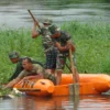 Eceng gondok di sungai bremi