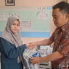 Mahasiswa Undip Buat Pojok Baca untuk Siswa SDN Mendolo.