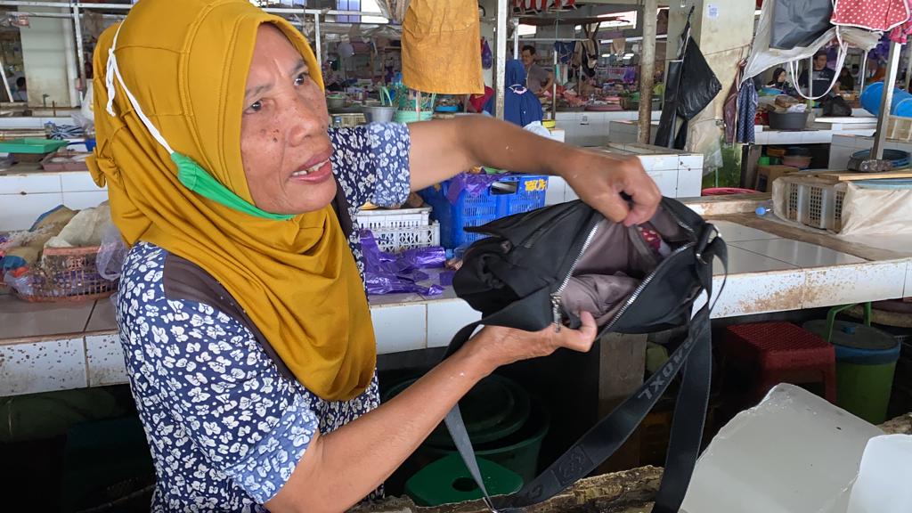 Sempat Dihipnotis, Pedagang Pasar Batang Nyaris Diperas Orang Asing